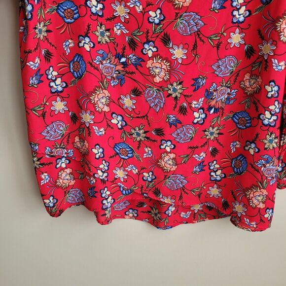 Chelsea & Theodore Womens Blouse Plus Size XXL Red Floral Print Crossover Hem - Picture 7 of 10